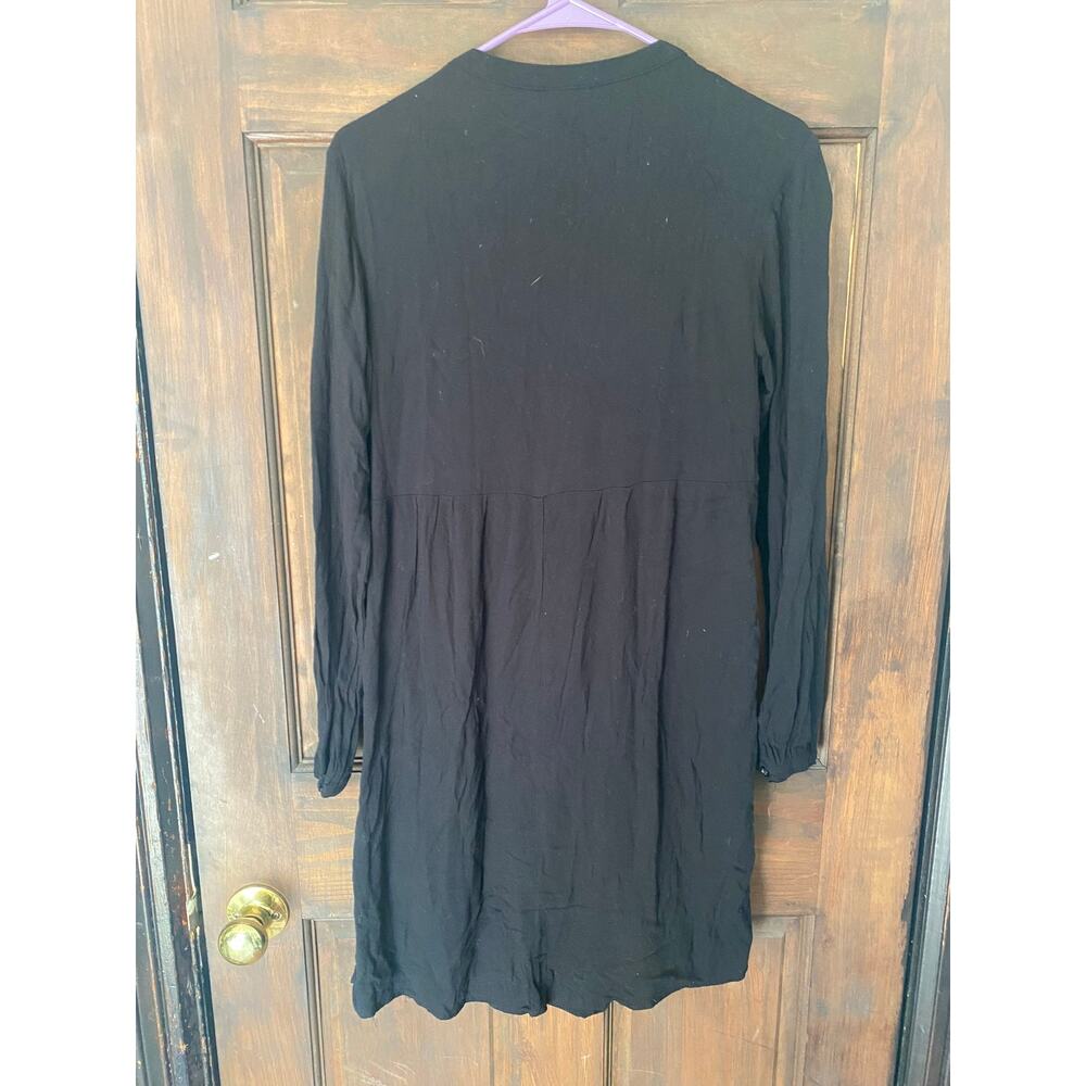 Old Navy Small Black Dress 100% Rayon Long Sleeve Tie V Neck Lined - Picture 7 of 8